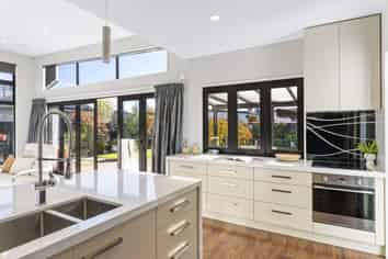 11 Royston Common, West Melton
