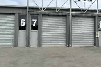 107sqm Industrial unit