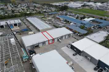 107sqm Industrial unit
