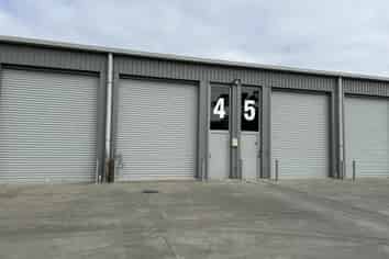 107sqm Industrial unit