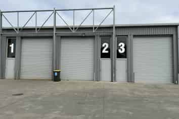107sqm Industrial unit