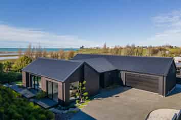 13 Lancewood Terrace, Oceanview