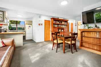 2/45 Copeland Street, Hutt Central