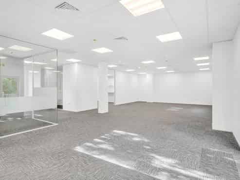 Prime Airport Office Opportunities