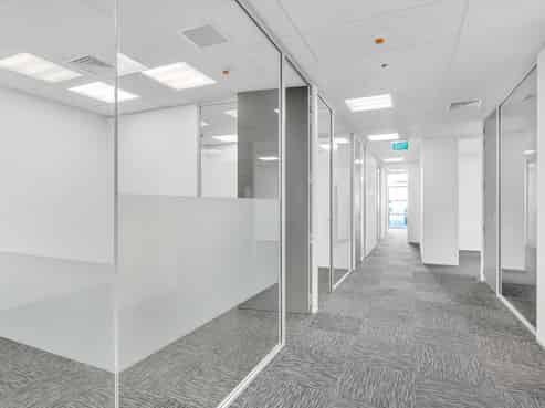 Prime Airport Office Opportunities