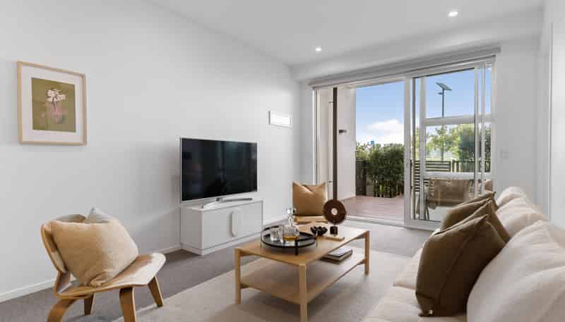 G02/26B Racecourse Parade, Avondale