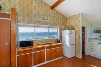 244 Kenwood Drive, Matarangi