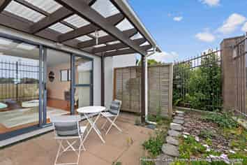 57/42 Holly Street, Avondale