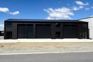 Brand new prime industrial space in Harvest Park