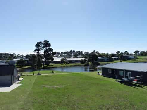 107 Rangiora Crescent, Matarangi