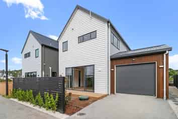 77E  Schoolside Road, Huapai
