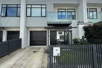 22 MOHO LANE, Takanini
