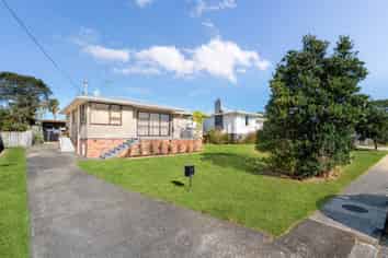 7 Cobham Crescent, Kelston
