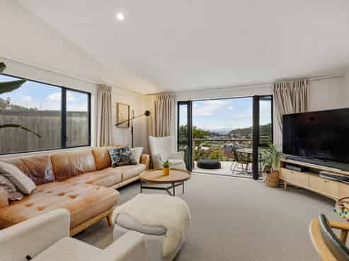 70B Buckley Road, Southgate