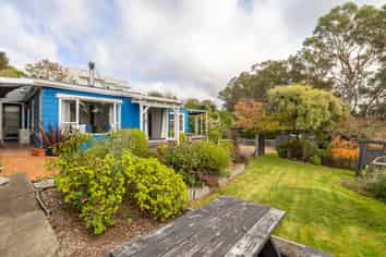 17 Purau Avenue, Diamond Harbour