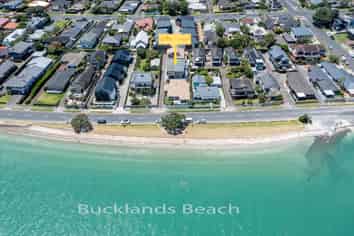 2/17 The Parade, Bucklands Beach