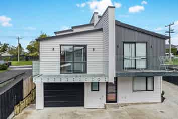 49A  Golf Road, New Lynn