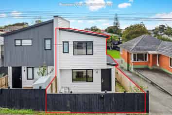 49A  Golf Road, New Lynn