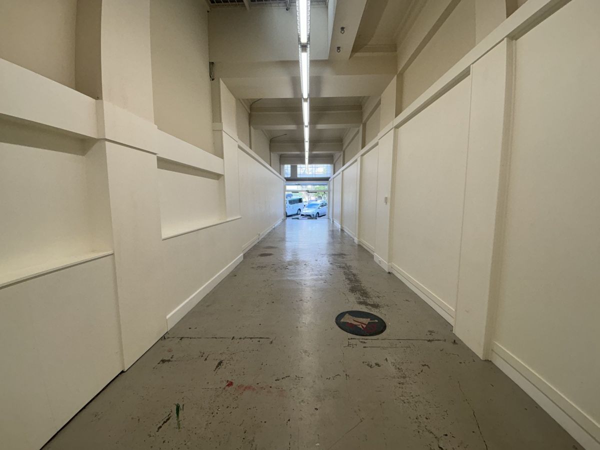 Prime ground floor retail space! - Ansicht 3