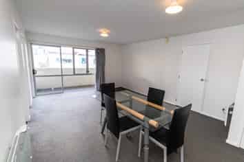 4/27 Drummond Street, Mount Cook