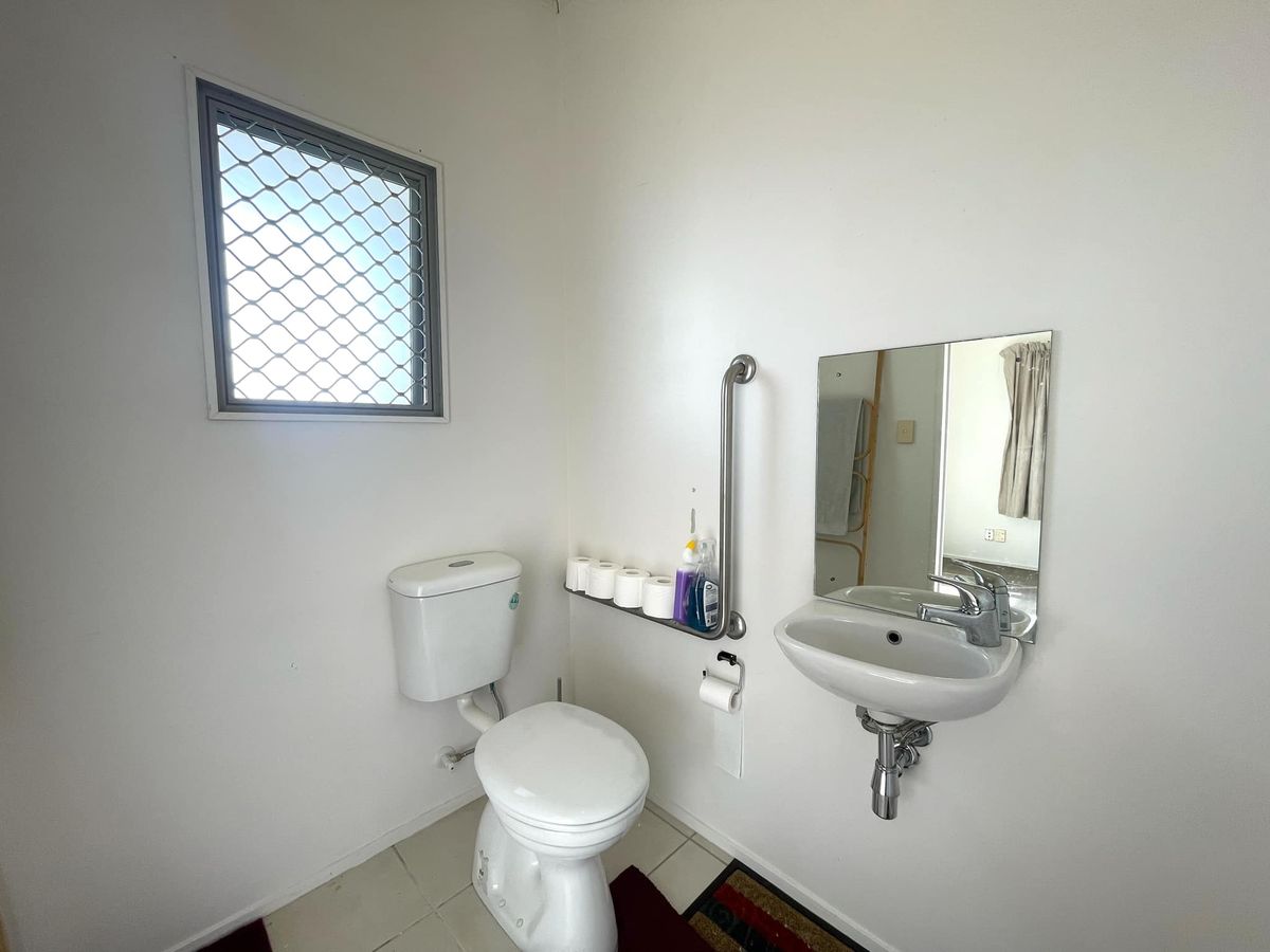 LEASE AND TERMS NEGOTIABLE! MAKE YOUR OFFER! - Ansicht 5