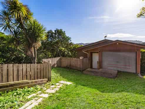 6 Leslie Street, Wadestown