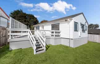 11B Zurich Place, Manurewa