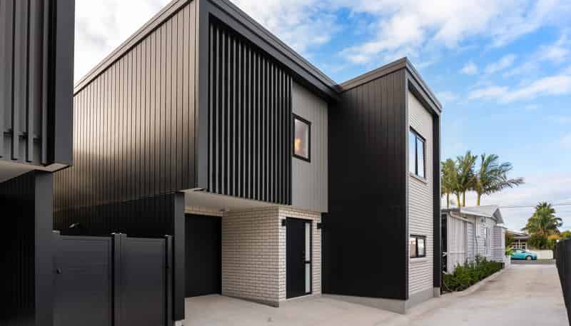 16A Moa Road, Point Chevalier