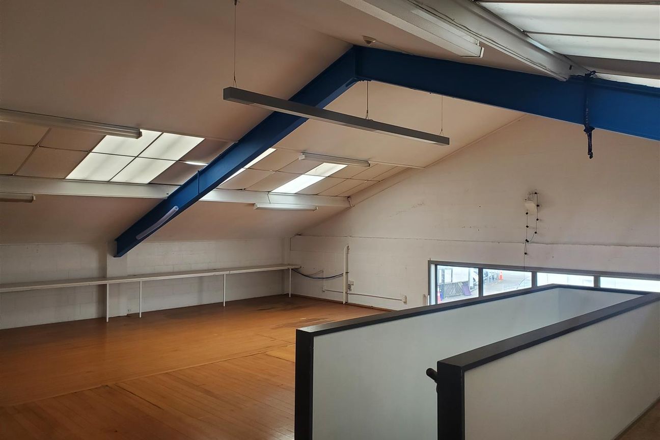 Moorhouse  Ave Warehouse Opportunity – pohled 4