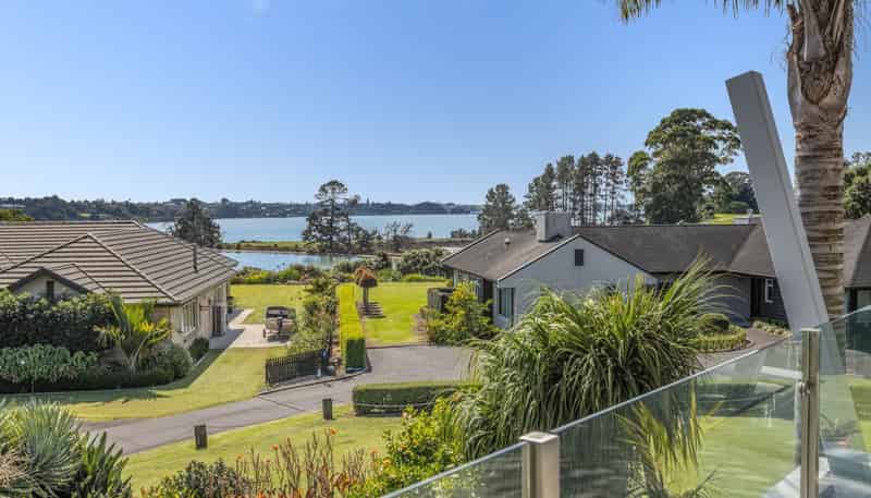 329P Plummers Point Road, Whakamarama