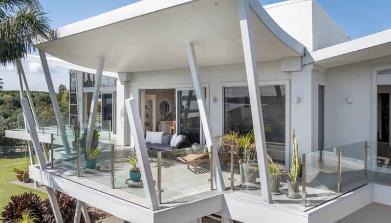 329P Plummers Point Road, Whakamarama