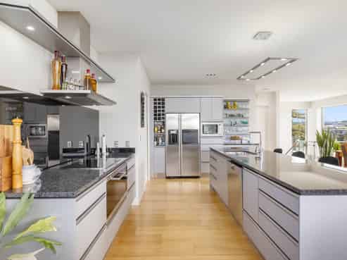 329P Plummers Point Road, Whakamarama