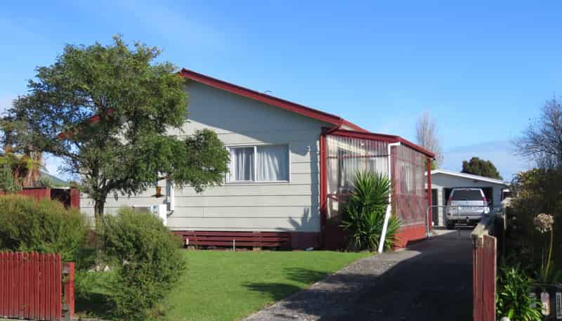 10 Colvin Street, Westport