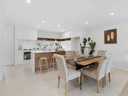32 Brookview Drive, Flat Bush