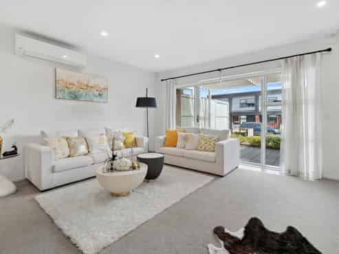 32 Brookview Drive, Flat Bush