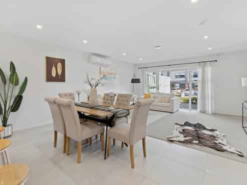 32 Brookview Drive, Flat Bush