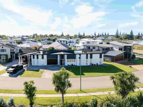 26 Waterways Drive, Ohope