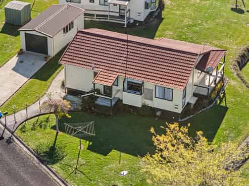 7/5 Kaka Street, Piopio