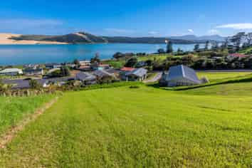 2 Opononi Heights Drive, OPONONI