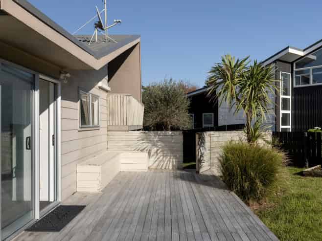 144 Karewa Parade, Papamoa