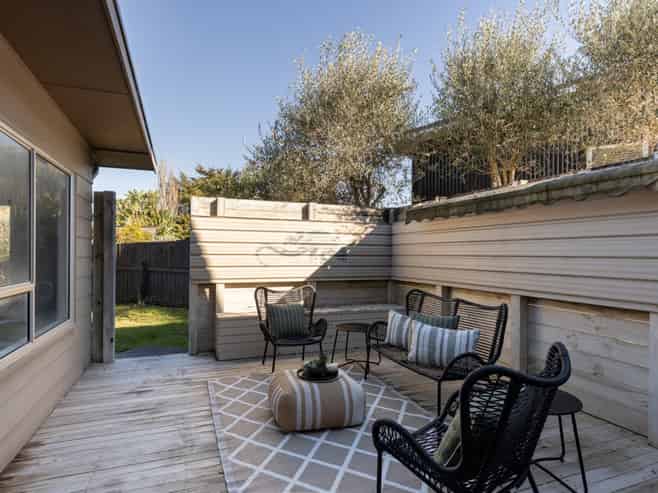 144 Karewa Parade, Papamoa