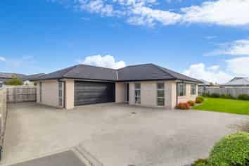 9 Mulberry Lane, Richmond