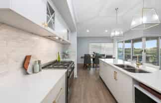 26 Karahui Road, Clevedon