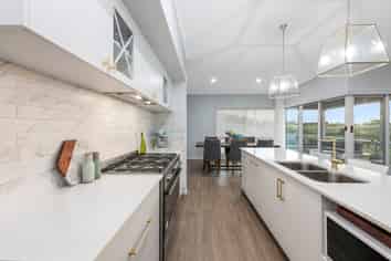 26 Karahui Road, Clevedon