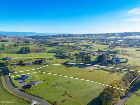 18 JG Wilson Drive, Waipukurau