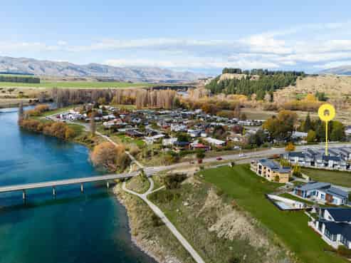 9C Kidds Way, Albert Town