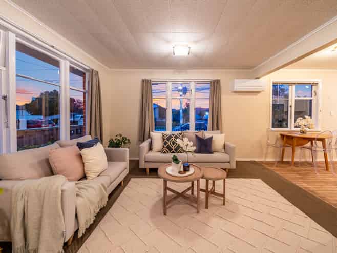 1/6 Oxford Crescent, Ebdentown