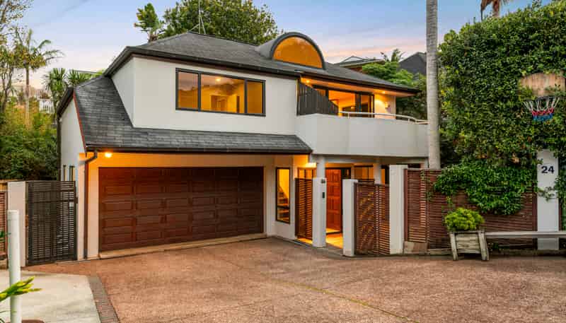 2/24 Heathcote Road, Castor Bay