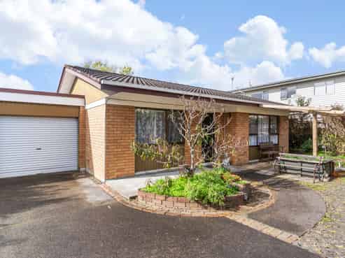 2/25 Ti Nana Crescent, Henderson