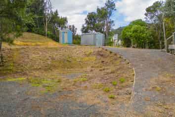 21 Kayes Crescent - Little Bay Coromandel, Waikawau